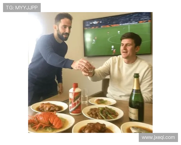 加纳乔主动请缨替代马奎尔出席曼联发布会引关注